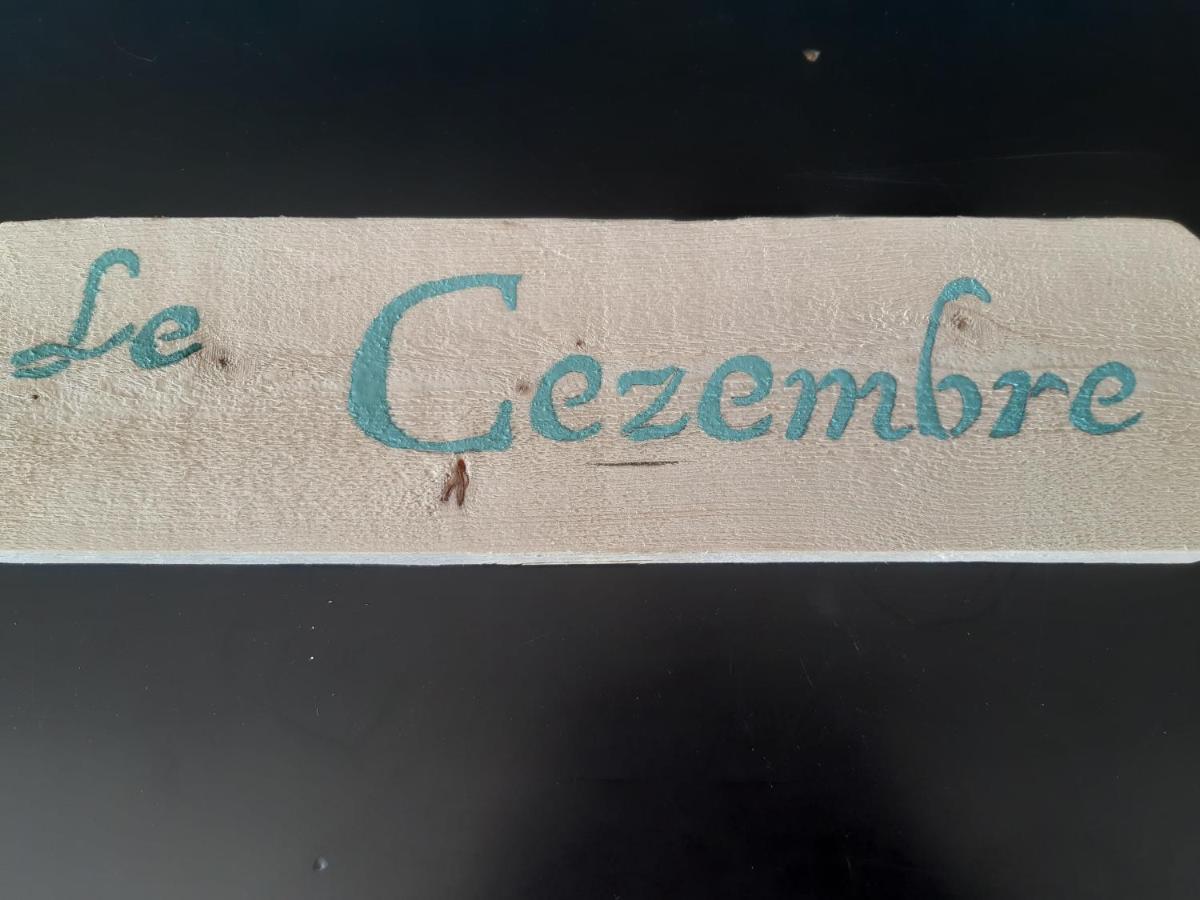 Le Cezembre Gite La Taniere Moidrey Exteriér fotografie
